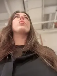 MommmyYummy webcam model stream image