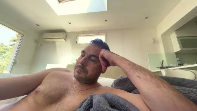justeqqun webcam model stream image