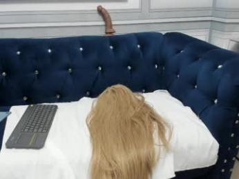 sophiesexxx_ webcam model stream image