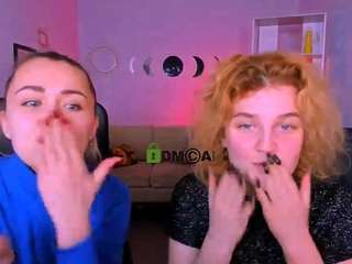 lolli-popsi webcam model stream image