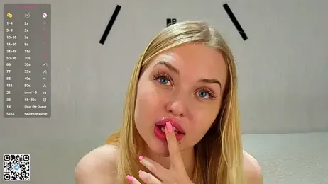 LoisDuffield webcam model stream image