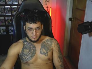 Paul Rus webcam model stream image