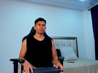 Logan Jackson webcam model stream image
