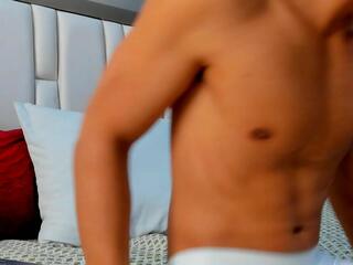Logan Jackson webcam model stream image