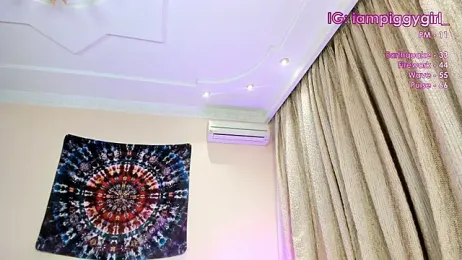 iampiggygirl_ webcam model stream image