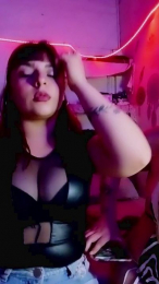 Dulceluz_422 webcam model stream image