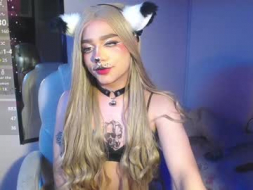 poison__luna webcam model stream image