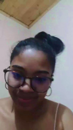 phanie77 webcam model stream image