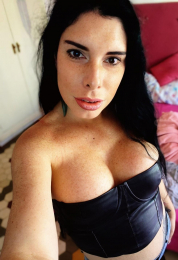 Nikkitta25 webcam model stream image