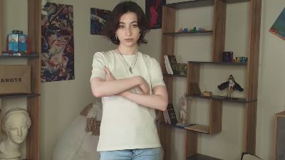 OdetteEarney webcam model stream image
