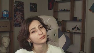 OdetteEarney webcam model stream image