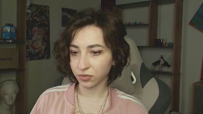 OdetteEarney webcam model stream image