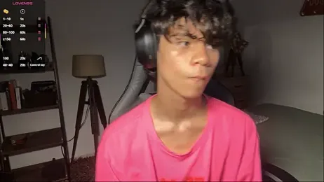 OopsAgain_ webcam model stream image