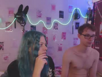 your_horny_friends webcam model stream image