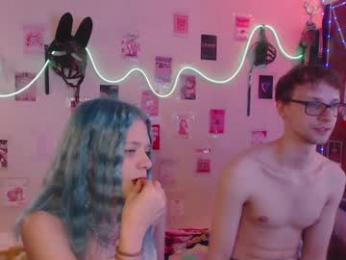 your_horny_friends webcam model stream image