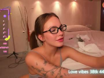 tracy_tay1or webcam chaturbate model stream image