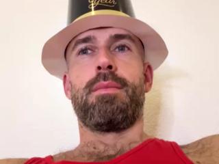 Robert Smiley webcam model stream image