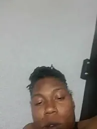 Bali_baddie_x webcam model stream image