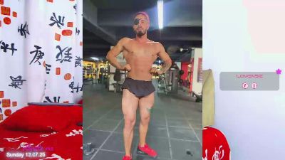 piratafitness webcam cam4 model stream image