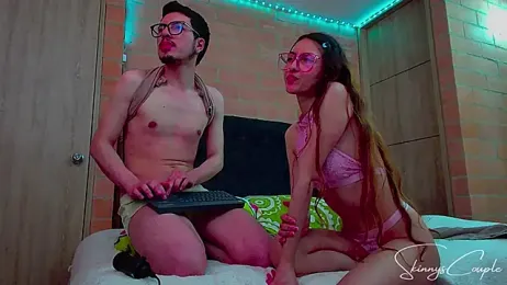 SkinnysCouple webcam stripchat model stream image