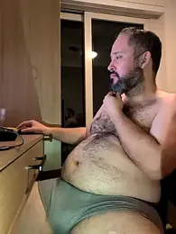 Hairy_bear86 webcam stripchat model stream image
