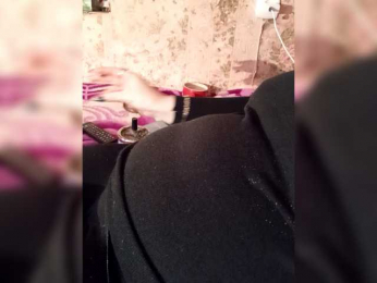 Eileen-Milly webcam model stream image