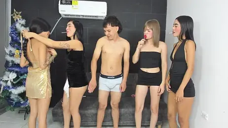 little_dolls11 webcam model stream image