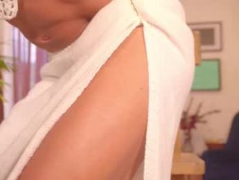 pretties_nay webcam model stream image