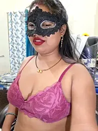 Soniya_G webcam model stream image