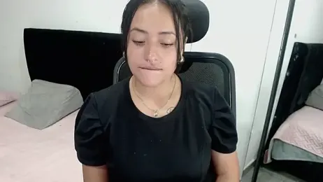 jjulietha95 webcam stripchat model stream image