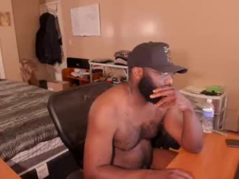 mrchuckdailyxxx webcam model stream image
