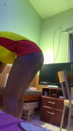 Nenacolombiana webcam model stream image