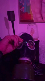 FrankGC2 webcam cam4 model stream image