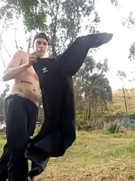 Thomasjons_ webcam model stream image