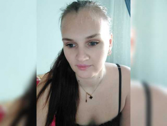 LisaLovHoney webcam bongacams model stream image