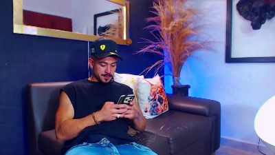 Markboyl webcam model stream image