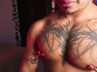 Young Laroi webcam model stream image
