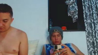 Theo_and_Izan webcam model stream image
