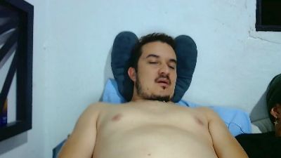 Theo_and_Izan webcam model stream image
