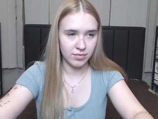 laurahlot webcam model stream image