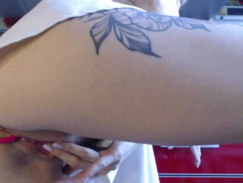 LilianaLove webcam model stream image