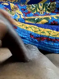 desi_pb02 webcam model stream image