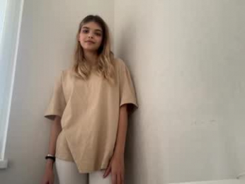 naughty_dreams_xo webcam model stream image