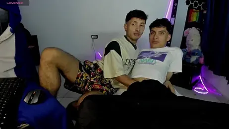 Wall_ee- webcam stripchat model stream image