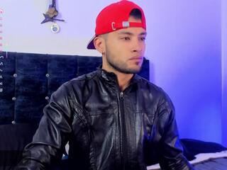 Max Conorr webcam model stream image