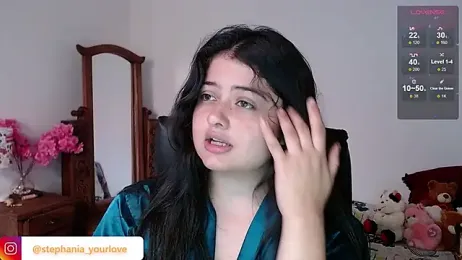 Stephania_18 webcam model stream image