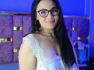 luisa-smith webcam model stream image