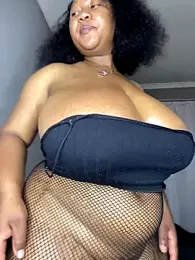 MayaPassion webcam model stream image