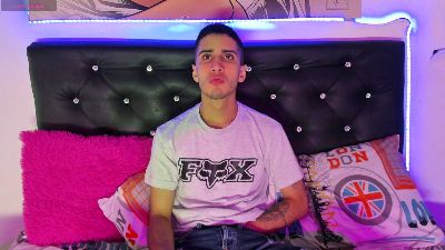 DanielBiggCockk webcam model stream image