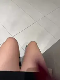 Meii-meyy webcam model stream image